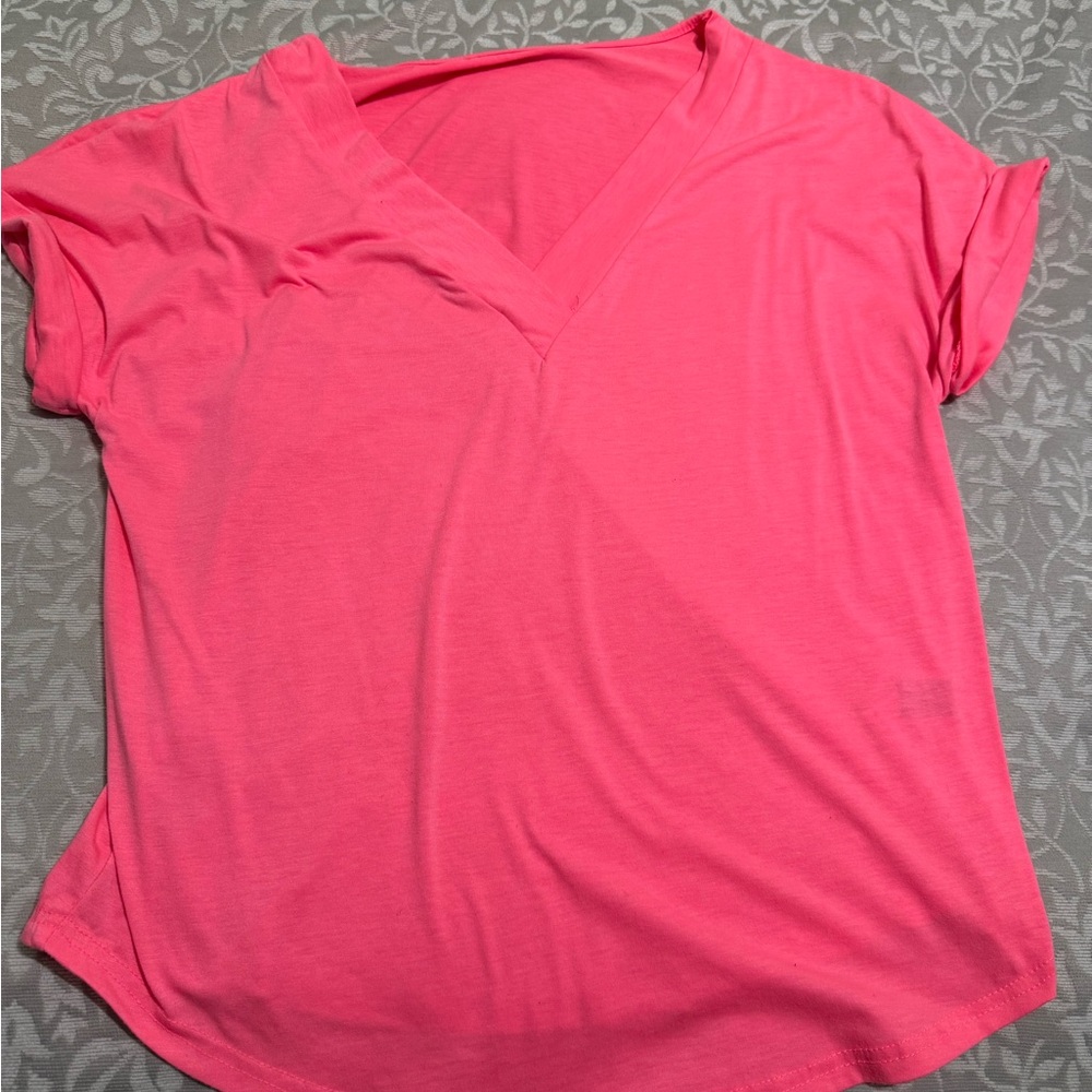 SHEIN Coral V-Neck Short Sleeve Tee